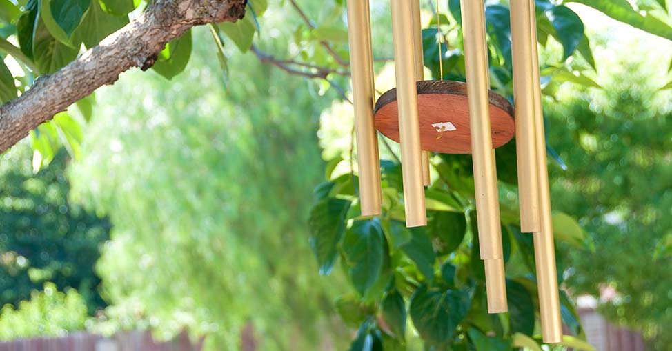 CAYLEN Windspiel meisterhaft gearbeitetes Klangspiel aus Bambus mit vollem Klang 