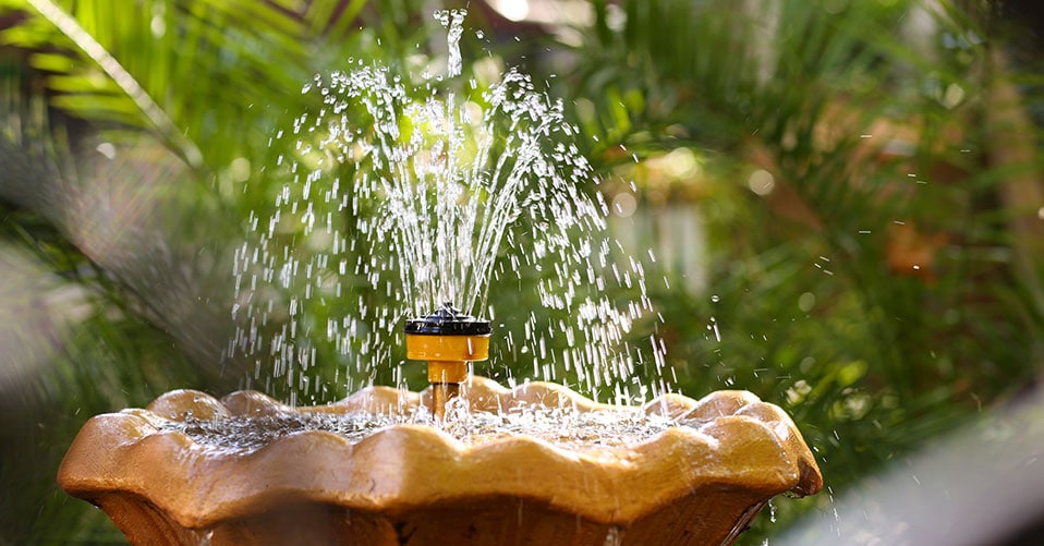 Gartendekoration Solarwasserbrunnen BTHDPP Solar Wasserspiel Garten Wasserspiele für Den Garden Bird Bath Bambusbrunnen Wasserfall Gartendekoration,50cm 